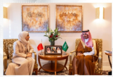 وزيرة السياحة تجتمع بنظيرها السعودي وتؤكد على مواصلة إطلاق باقات سياحية بحرينية سعودية لتعزيز التكامل السياحي