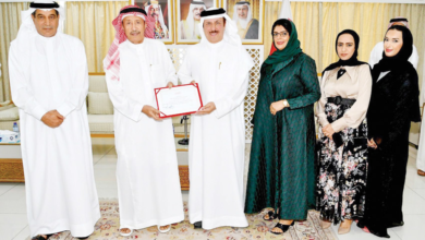 محافظ المحرق يستقبل اللواء عبدالله الجيران بمناسبة تقاعده